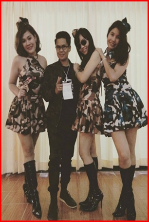 ชุดทหารหญิง /ุ ชุดอาชีพ / ชุดอาชีพในฝัน