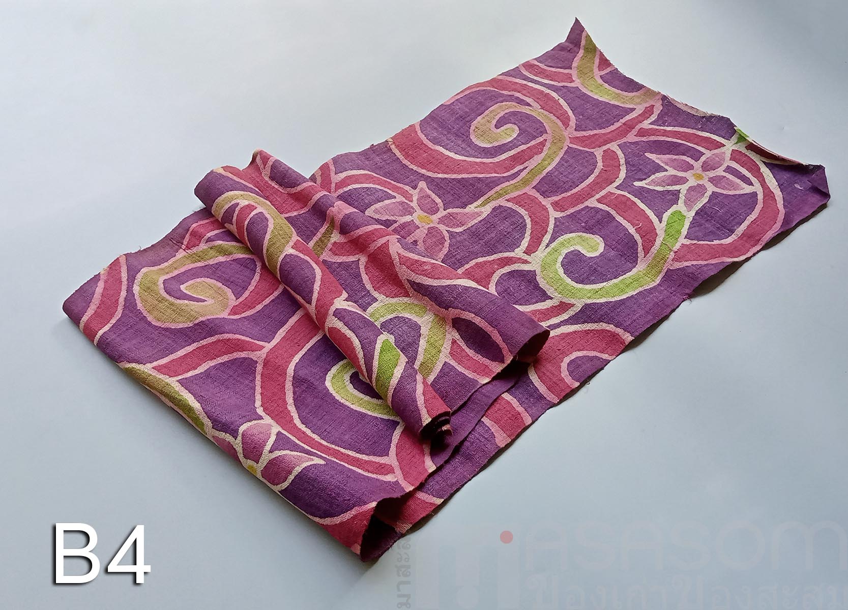 ผ้าใยกัญชงทอมือลายบาติค