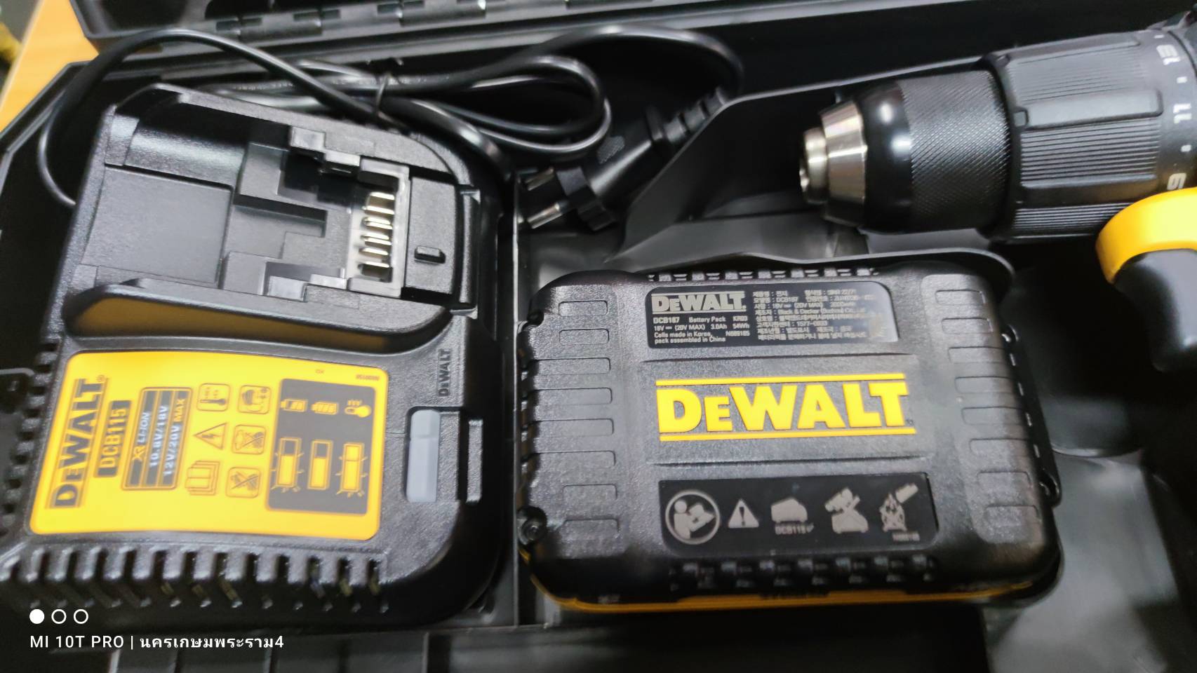 สว่านกระแทกไร้สาย20V DCD709L2 DEWALT