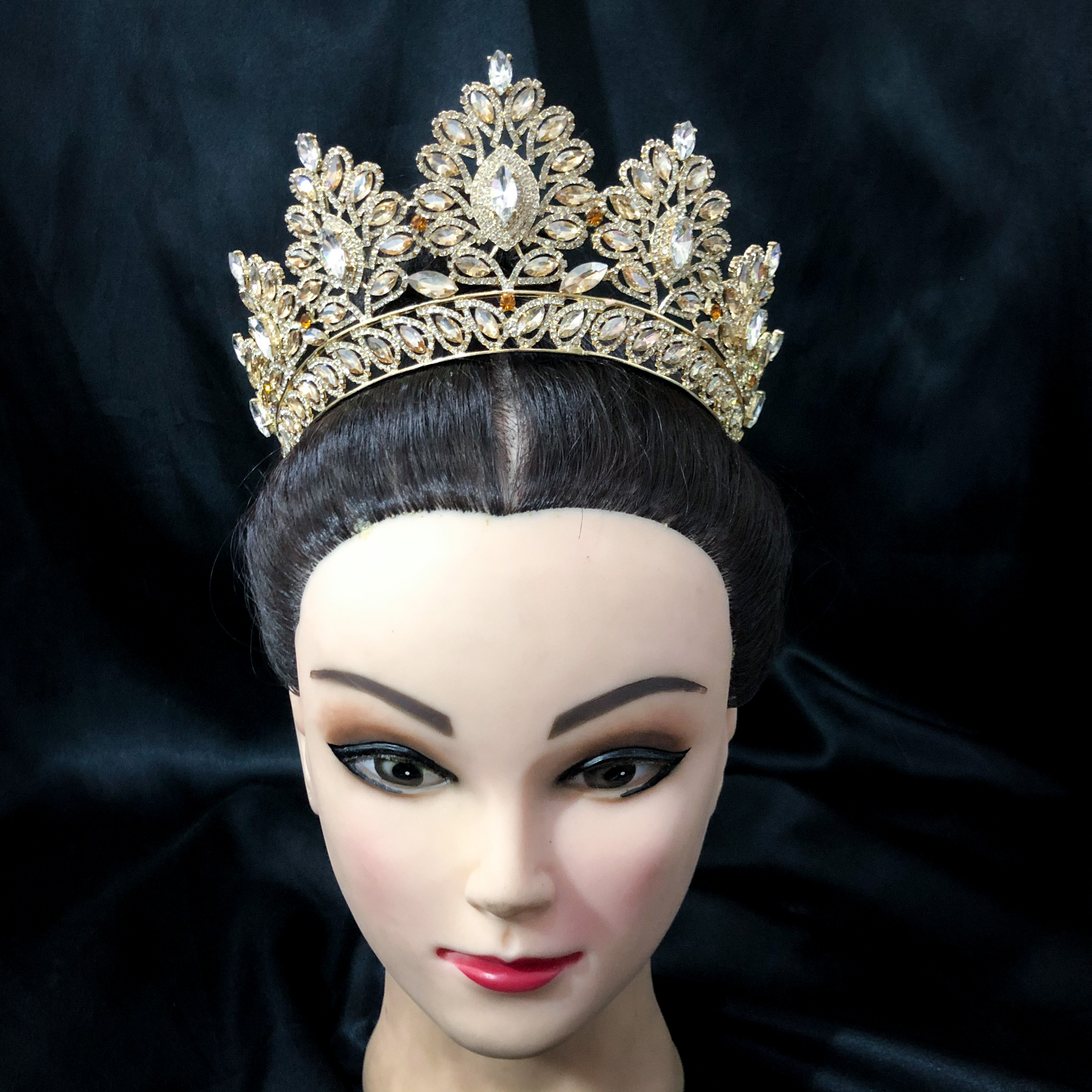 (พร้อมส่ง) เทียร่า 267 สีทองเพชรขาว-ส้ม มงกุฎนางงาม มงกุฎเจ้าหญิง งานสวย ปราณีต QCเพชรทุกเม็ด สินค้าพร้อมส่งจากไทย