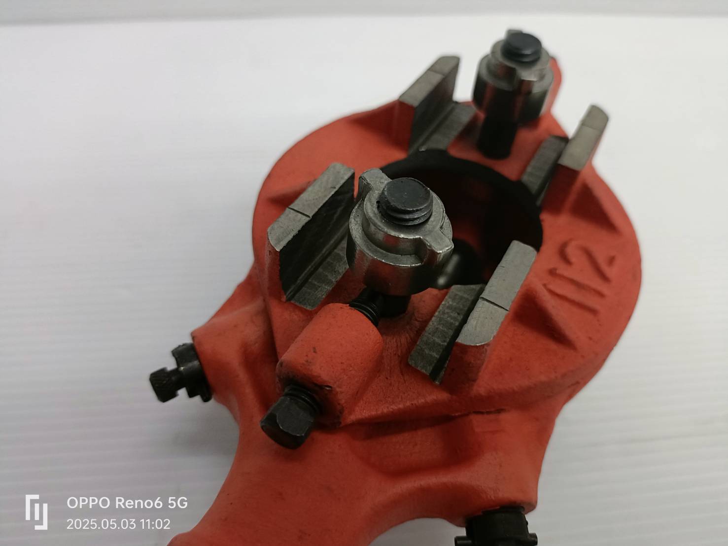 ชุดต๊าปเกลียวท่อปะปา รุ่น 112 OKURA