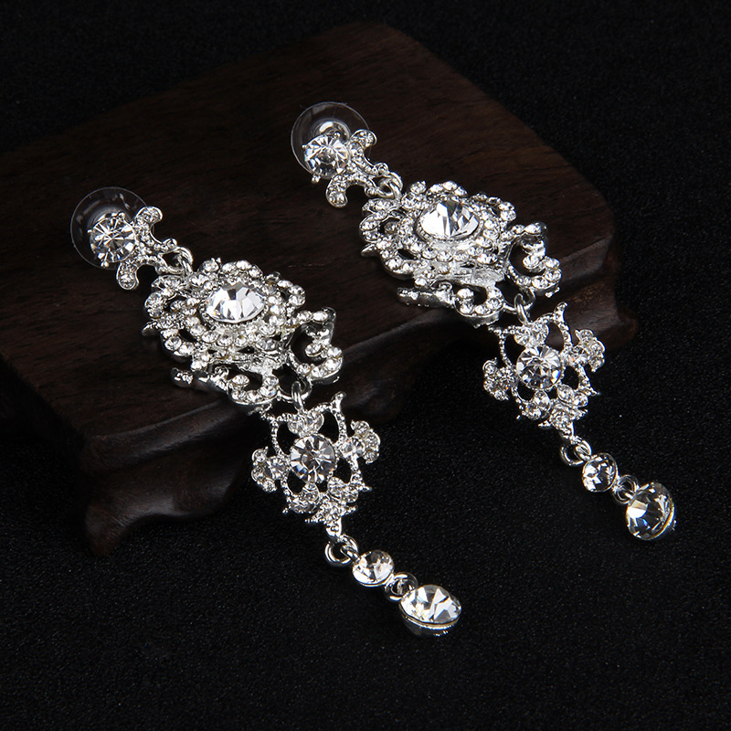 (พร้อมส่ง) ต่างหู 095 (เข็ม) สวยๆ ใส่ออกงาน เพชรหรูหรา