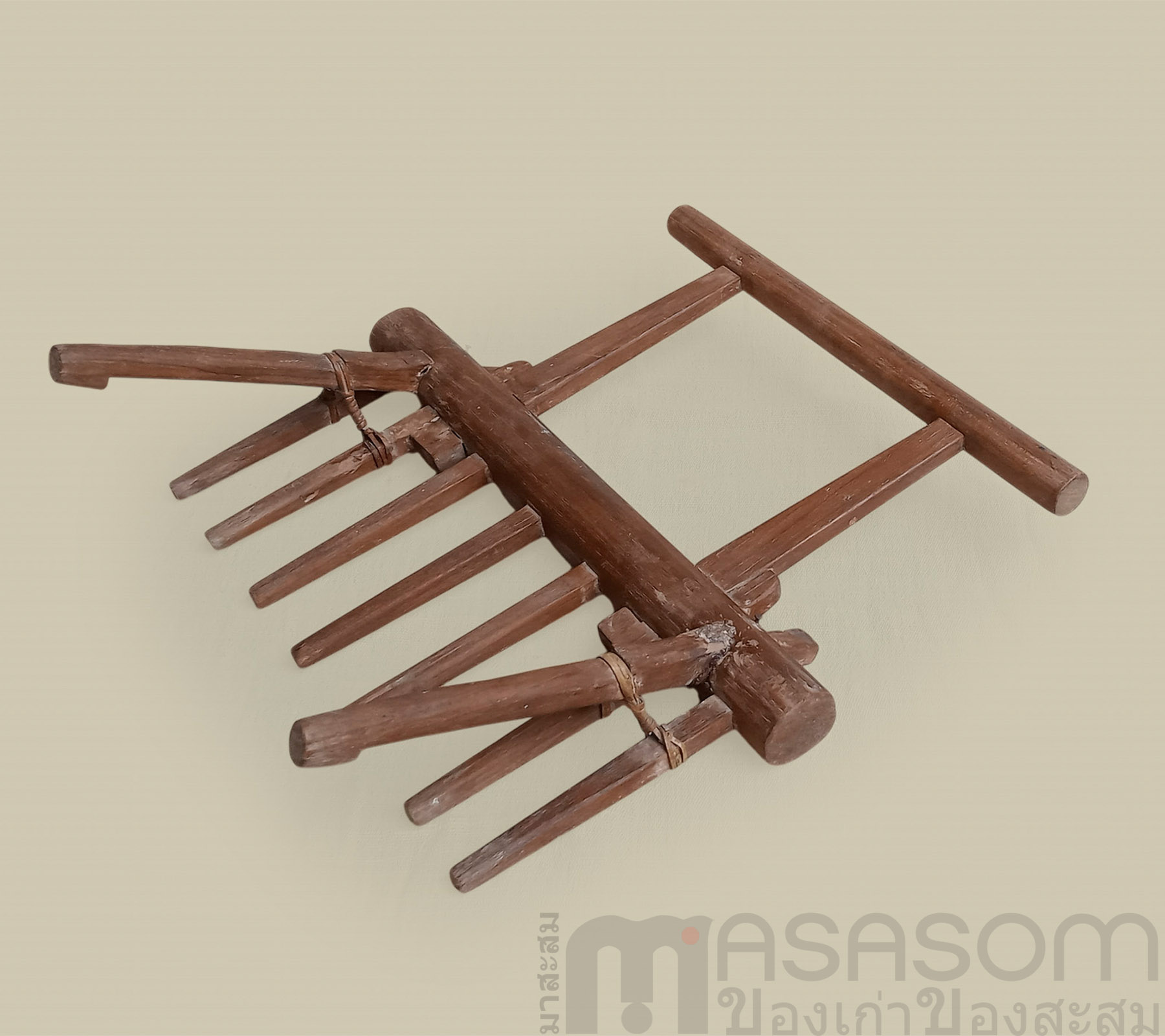 คราดนาโมเดลใหญ่