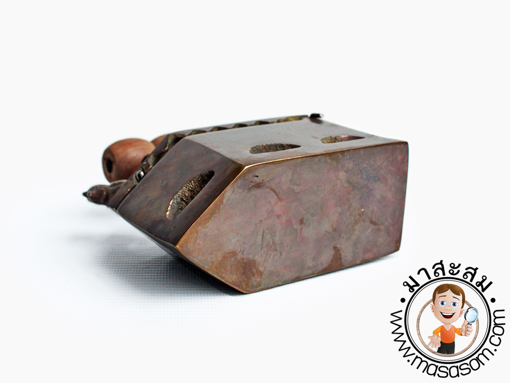 เตารีดทองเหลืองขนาดเล็ก