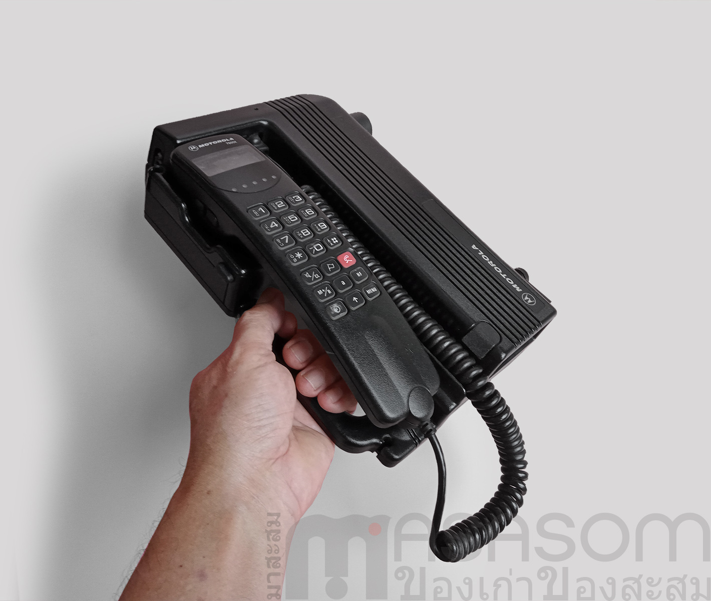 โทรศัพท์เคลื่อนที่ Motorola 7600X