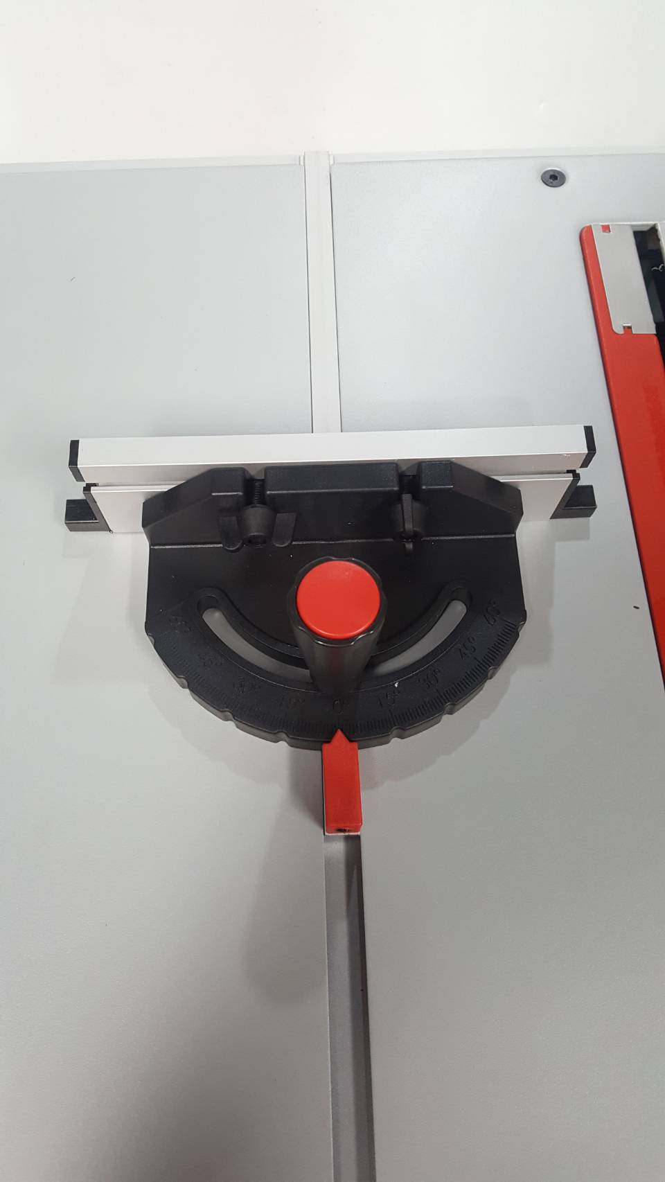 โต๊ะเลื่อยวงเดือน10" GTS254 BOSCH