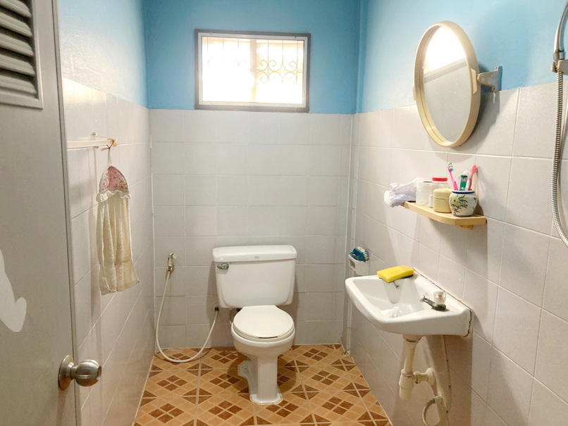 🚩H1217 ขายทาวน์เฮ้าส์ 16 ตารางวา หมู่บ้านจินดาทาวน์ ทำเลดีใกล้ตลาดสด อยุ่ซอยคู้บอน 27 แยก 58 (รามอินทรา กม. 8)