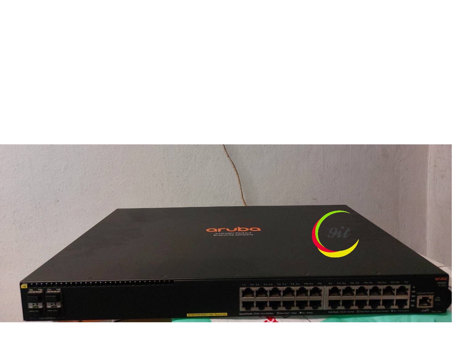 JL261A HPE Aruba 2930F 24G PoE+ 4SFP Switch