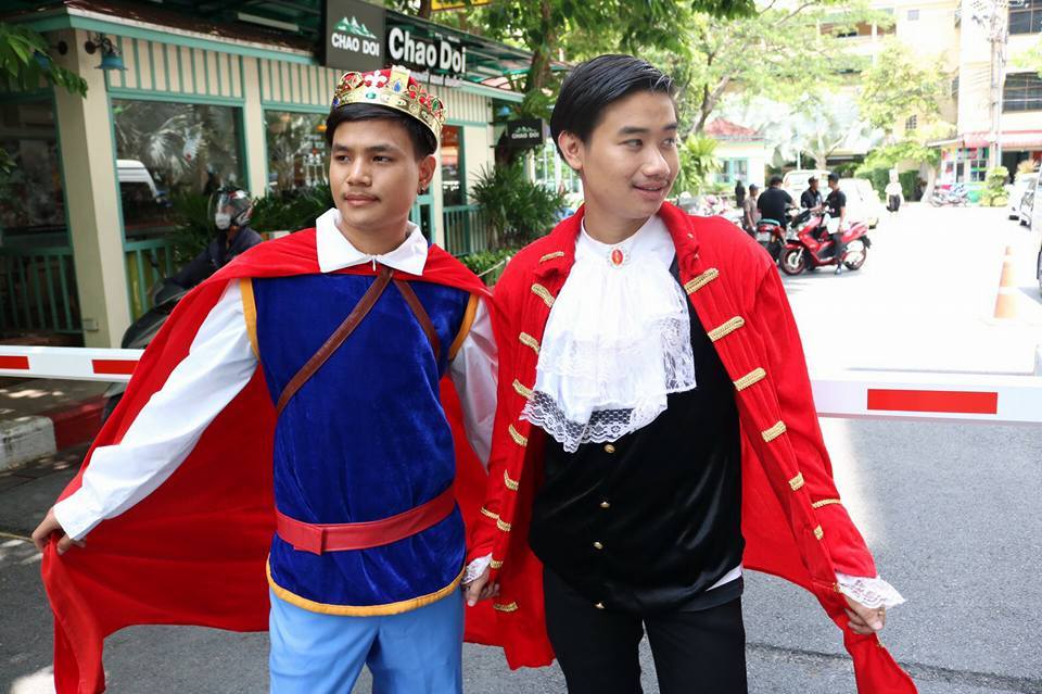 ชุดโจรสลัดอังกฤษ / องค์รักษ์ / ชุดเจ้าชายโจรสลัด