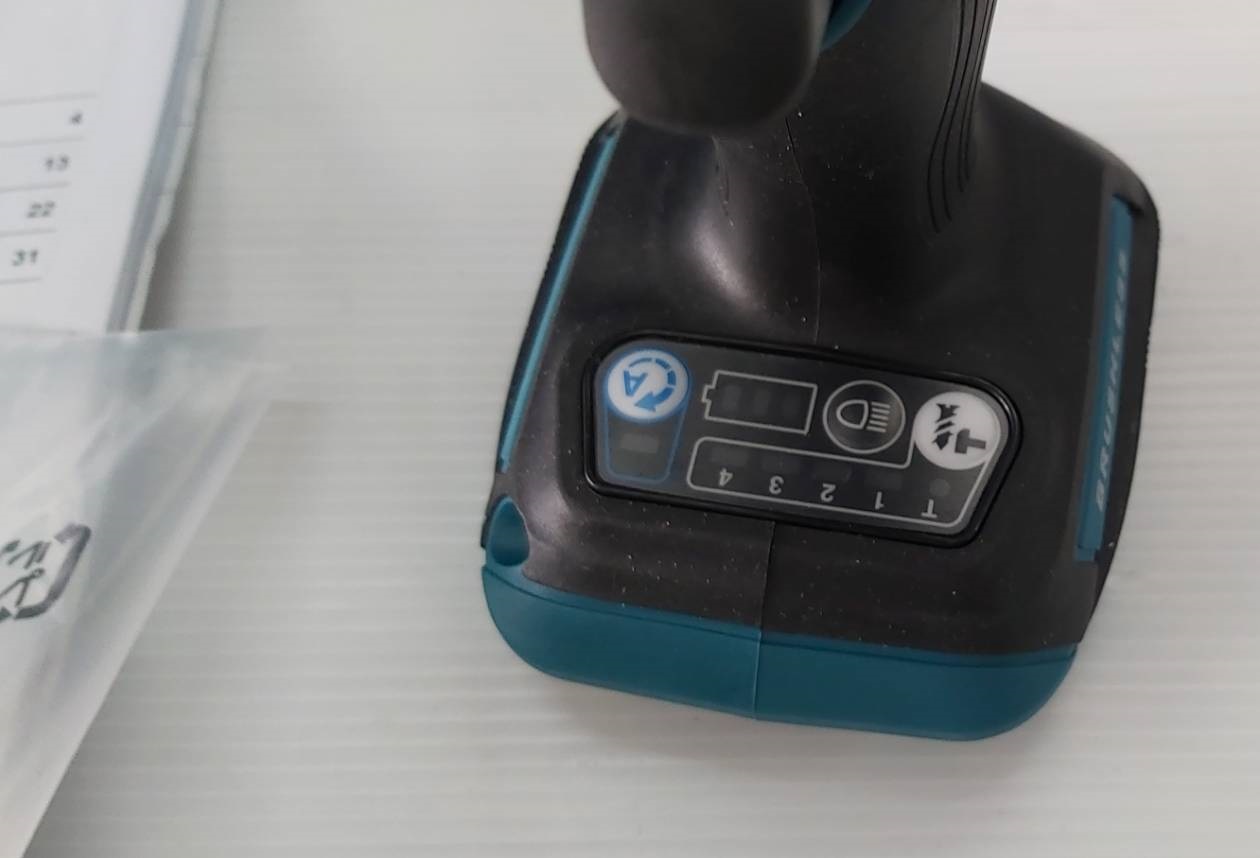 ไขควงกระแทกไร้สาย1/4 DTD170Z MAKITA