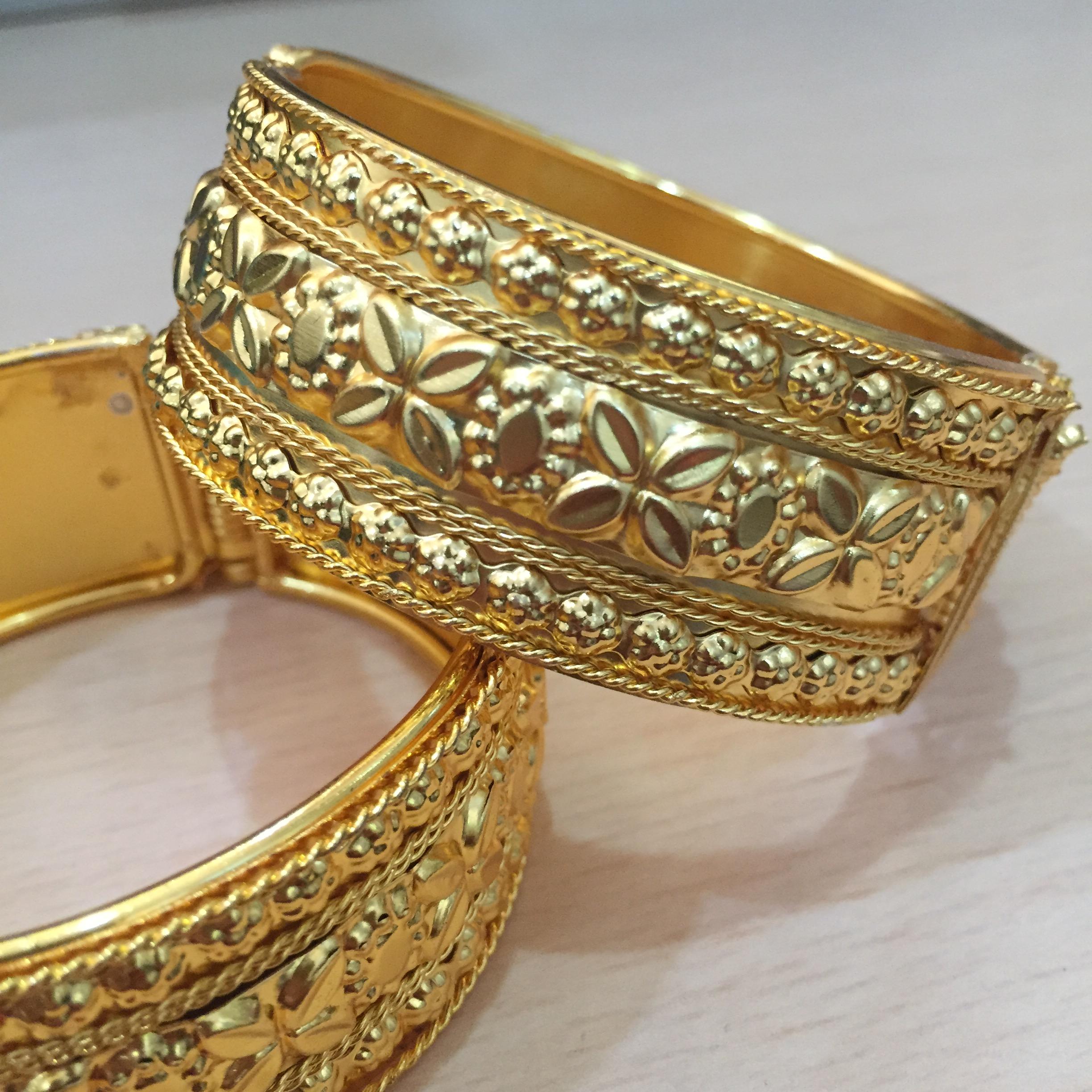 (พร้อมส่ง) กำไลทองขายเป็นคู่ 014