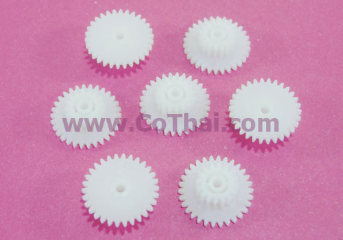 เฟืองคู่ พลาสติก สีขาว 30T16T2A v0.5 5.7(1.5)x16x1.95