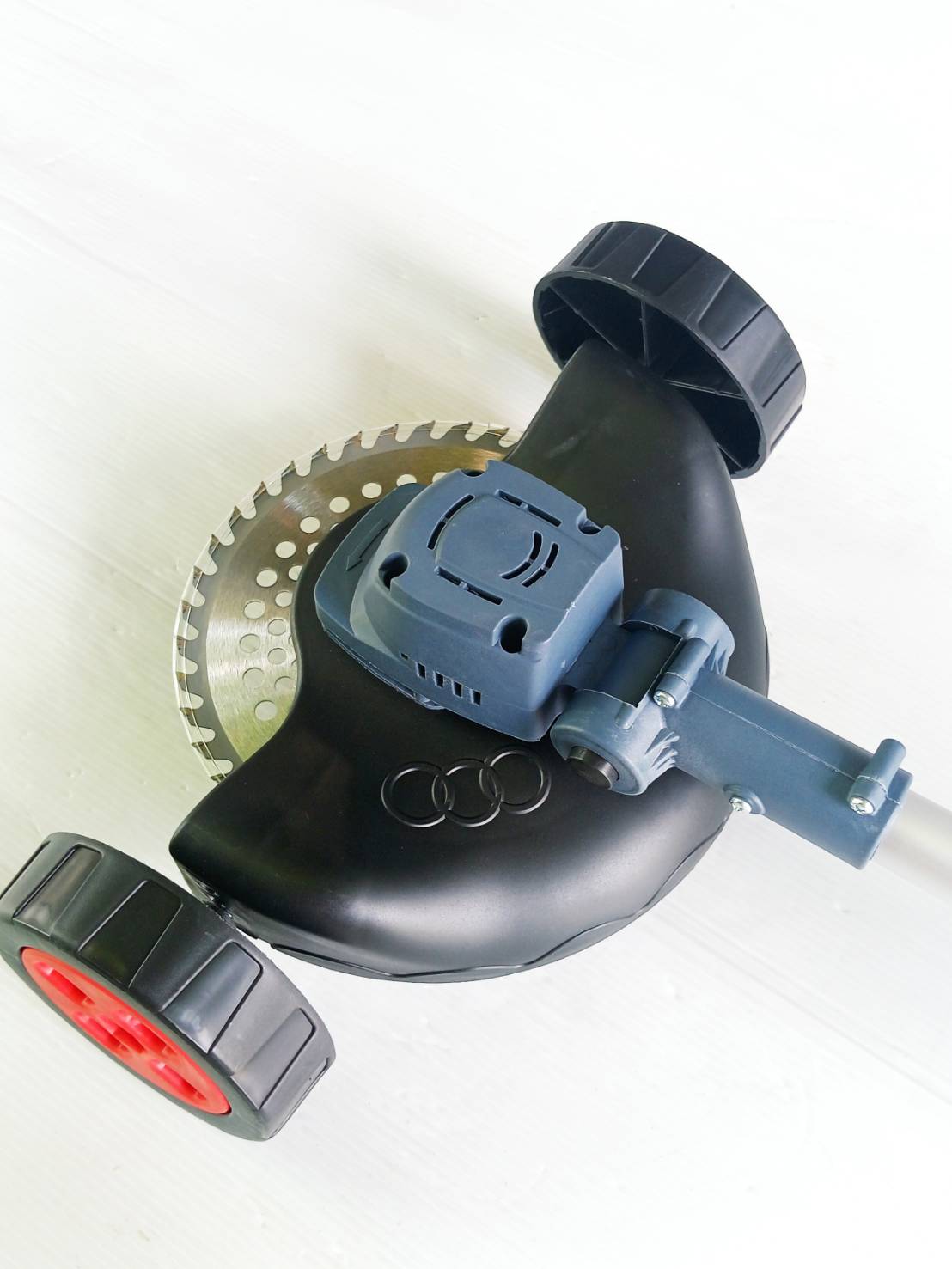 MASARU รุ่น SCM-500N เครื่องตัดหญ้าไฟฟ้าไร้สาย20V พร้อมอุปกรณ์เสริม