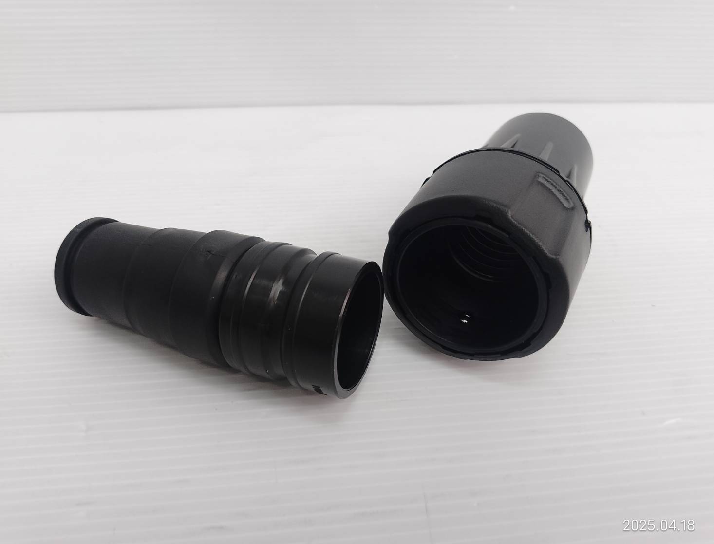 DEWALT รุ่น DWV9120-XJ ข้อต่อลดขนาดสำหรับท่อดูดฝุ่น AIRLOCK