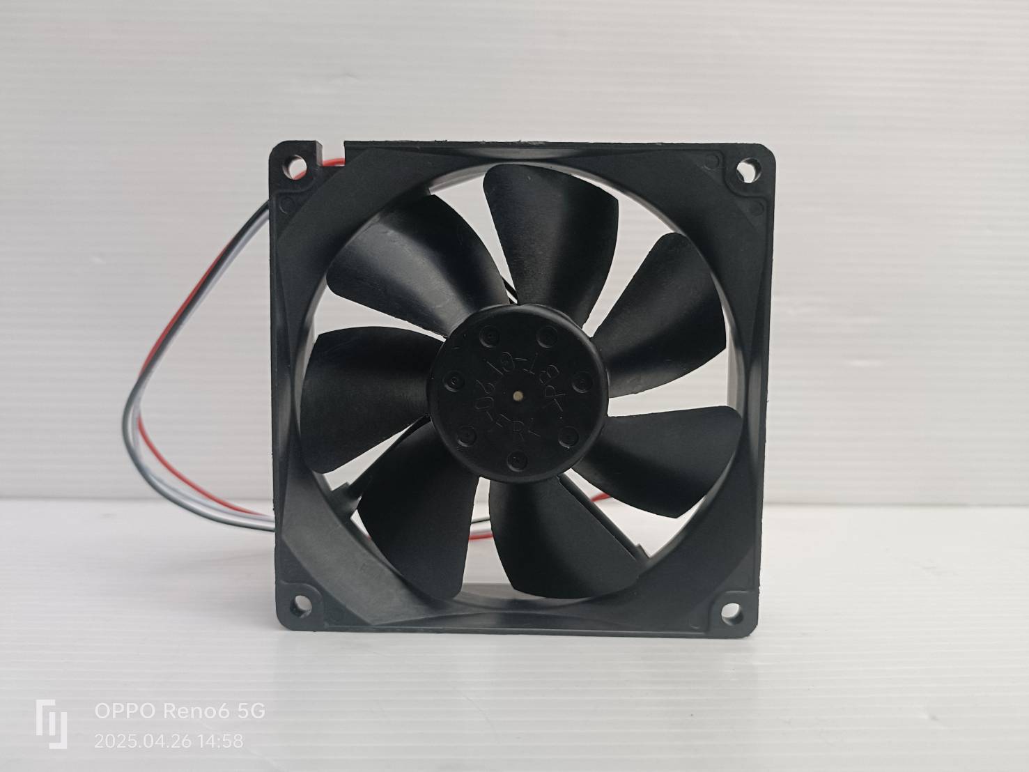 พัดลม24V / 0.2A 3.5" 90*95*25mm. 3610KL-05W-B59 NMB