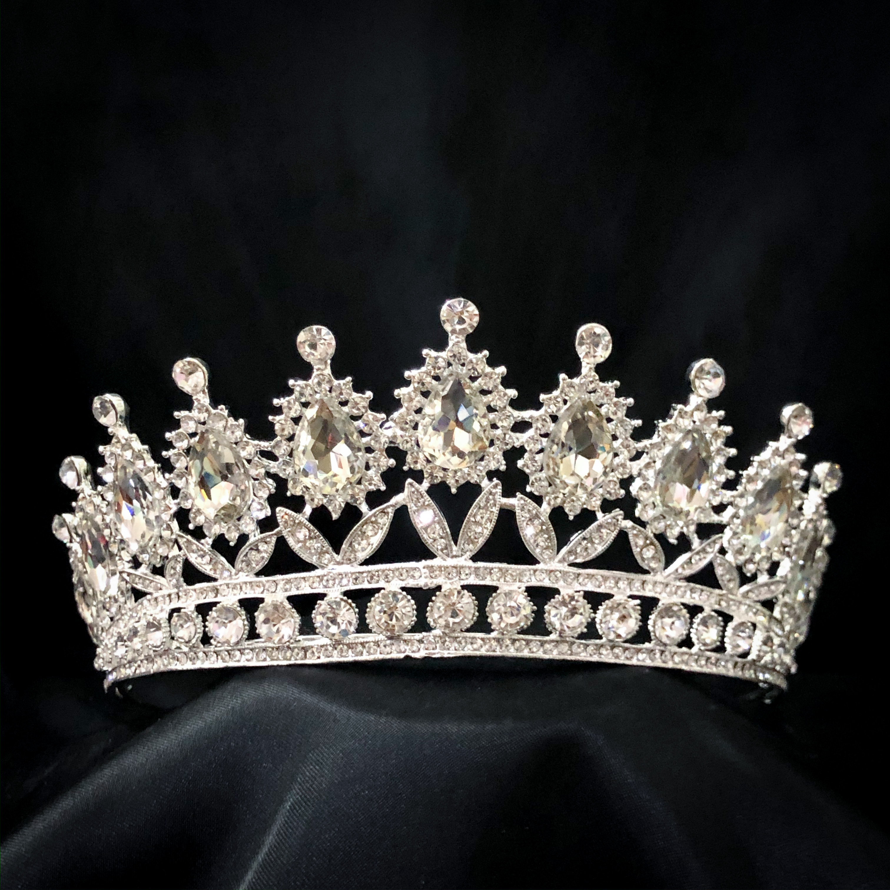 (พร้อมส่ง) เทียร่า 254 สีเงิน มงกุฎนางงาม มงกุฎเจ้าหญิง งานสวย ปราณีต QCเพชรทุกเม็ด สินค้าพร้อมส่งจากไทย