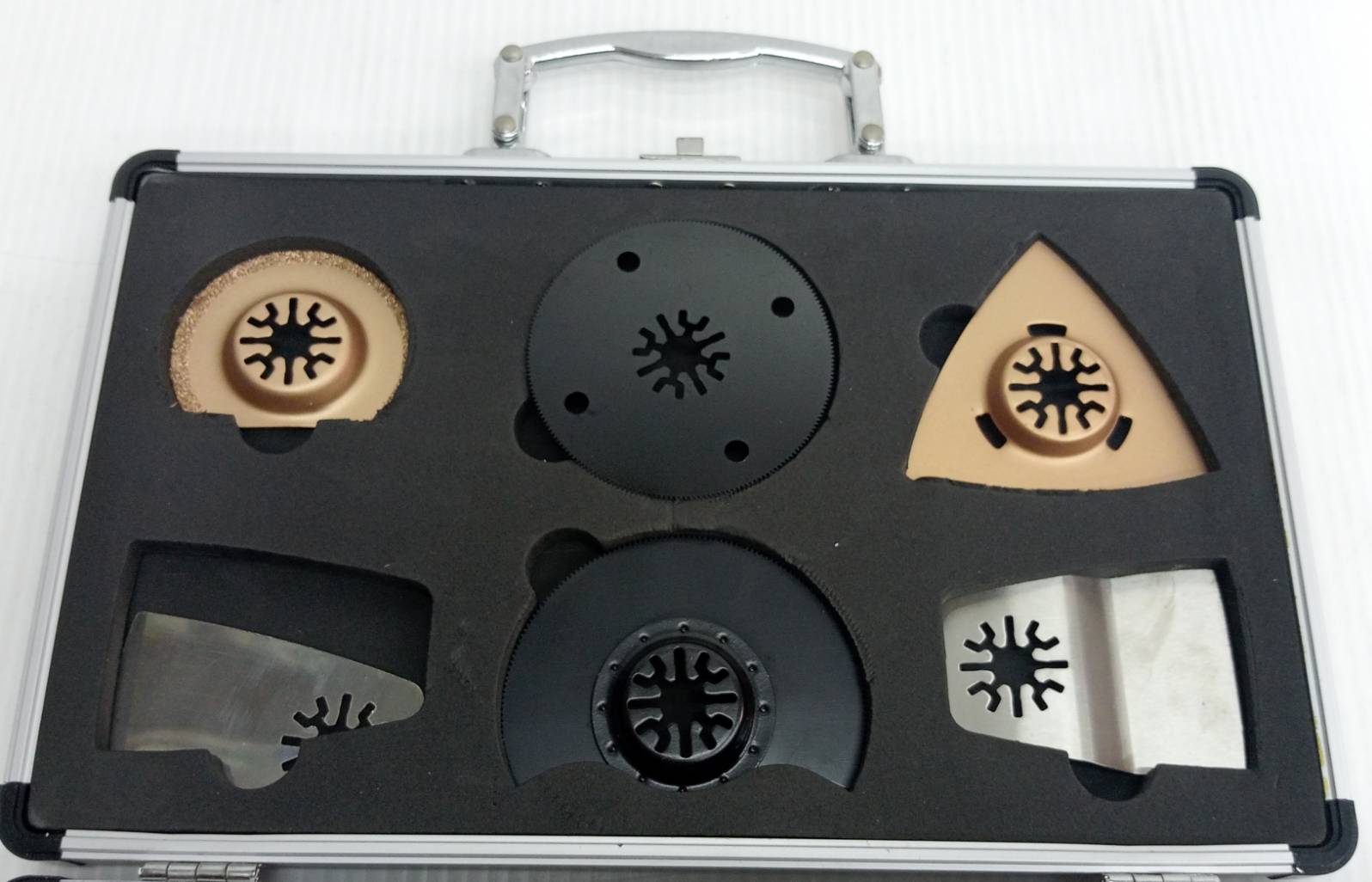 ชุดใบมัลติทูล 13ชิ้น MOT-13 OKURA