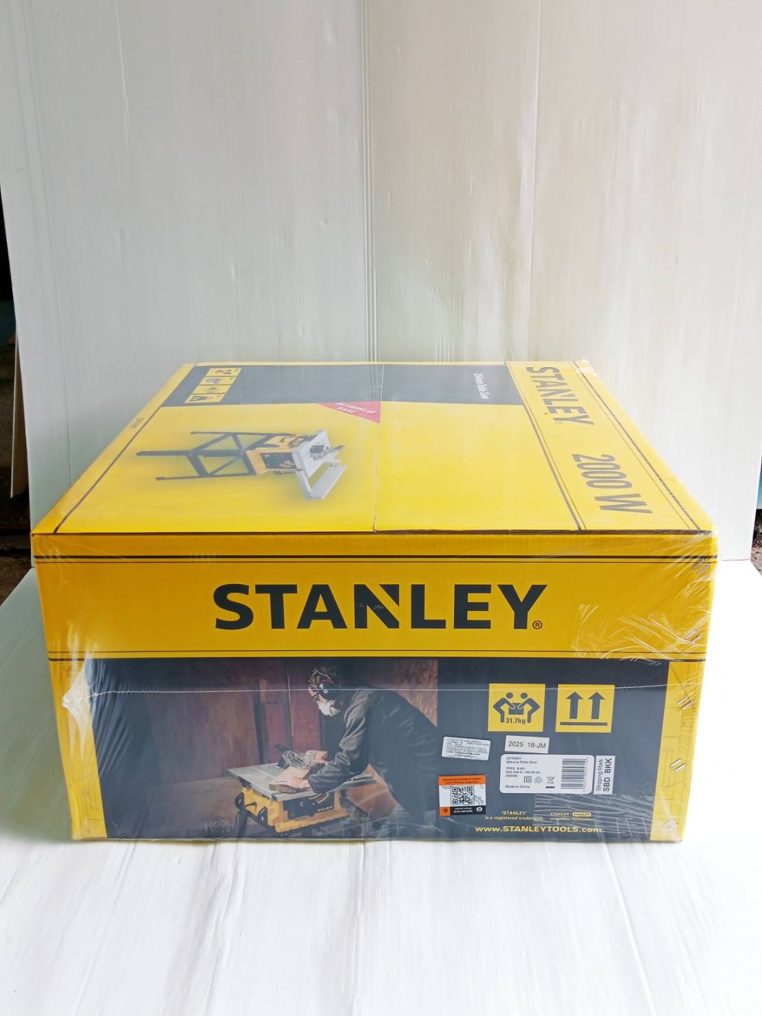 โต๊ะแท่นเลื่อย10" SST2001-B1 STANLEY