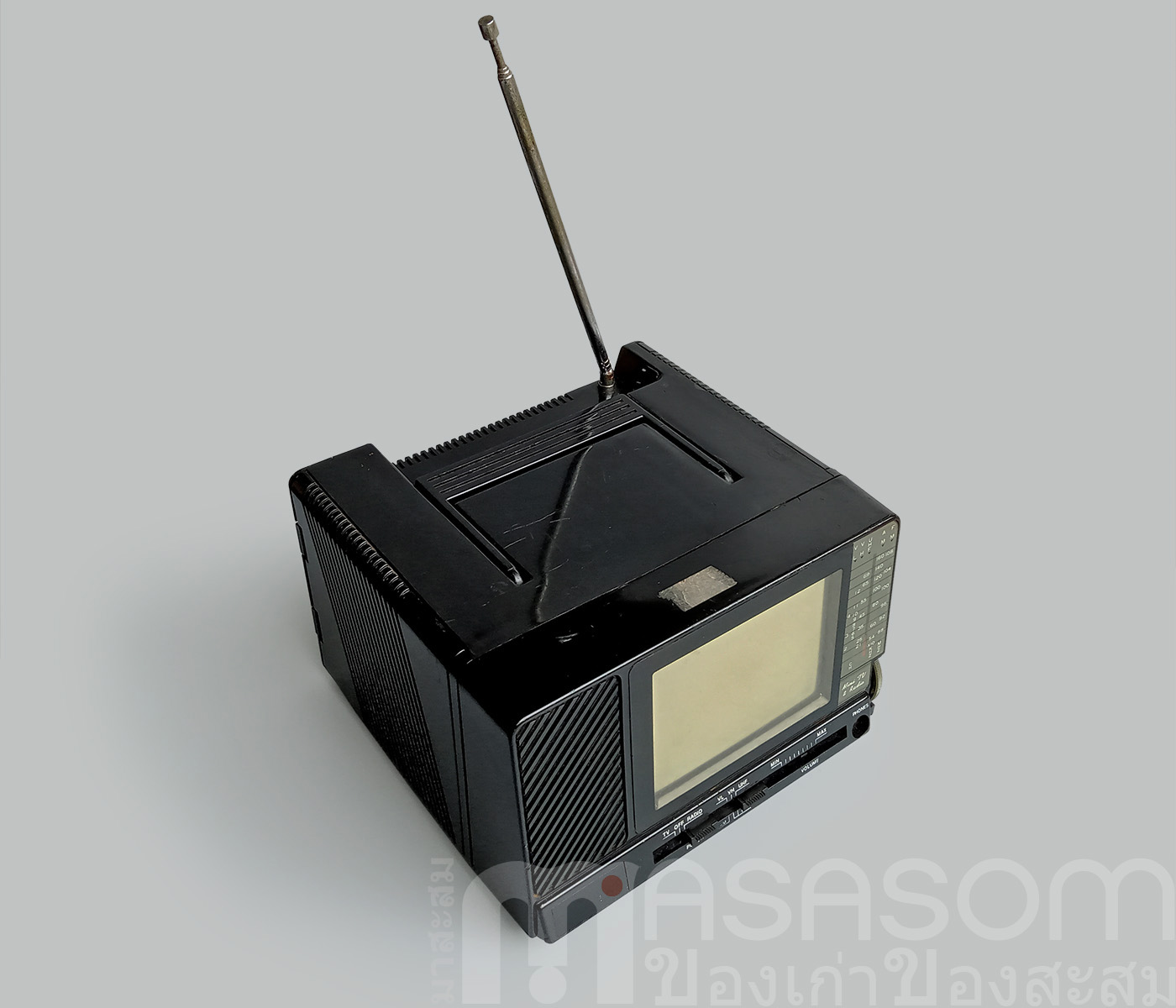 ทีวีวิทยุกระเป๋าหิ้วสีดำ