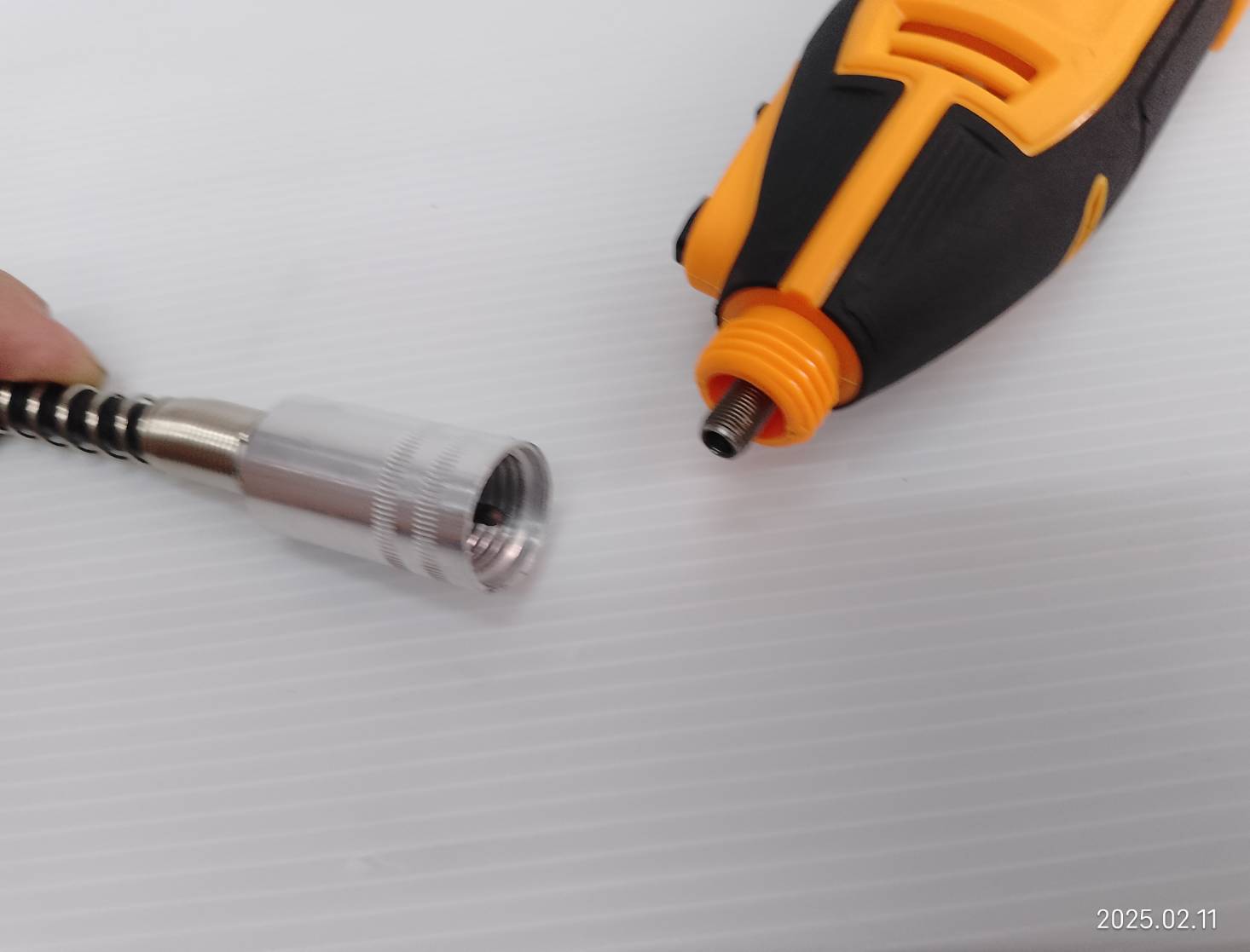 เครื่องเจียรมินิ พร้อมอุปกรณ์เสริม 109 ชิ้น รุ่น MG13328 INGCO