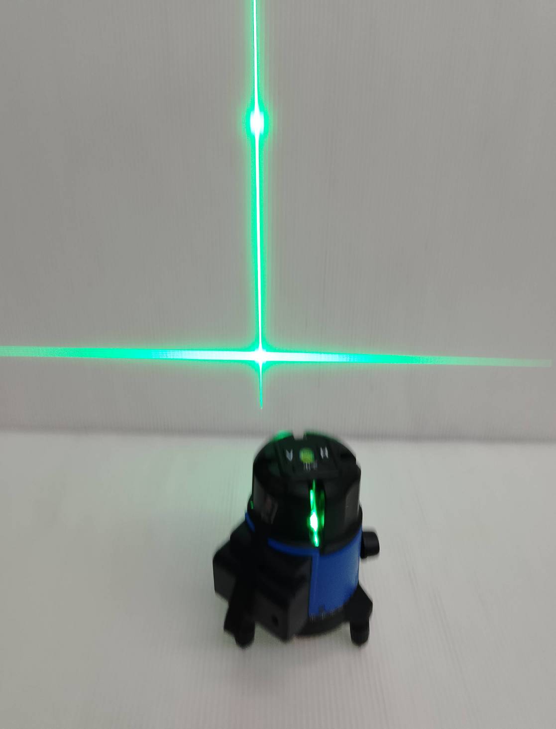 เลเซอร์ระดับ5เส้น แสงเขียว G1-N MARATHON พร้อมขาตั้ง