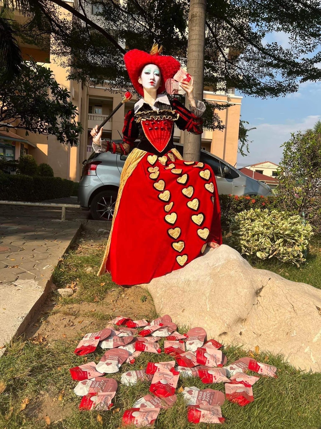 ชุดราชินีโพแดง / ชุดราชินีอิเรซเบธ / ชุด Red Queen @ อลิส อิน วันเดอร์แลนด์ / ชุดราชินีแดง / ชุดราชินีไพ่