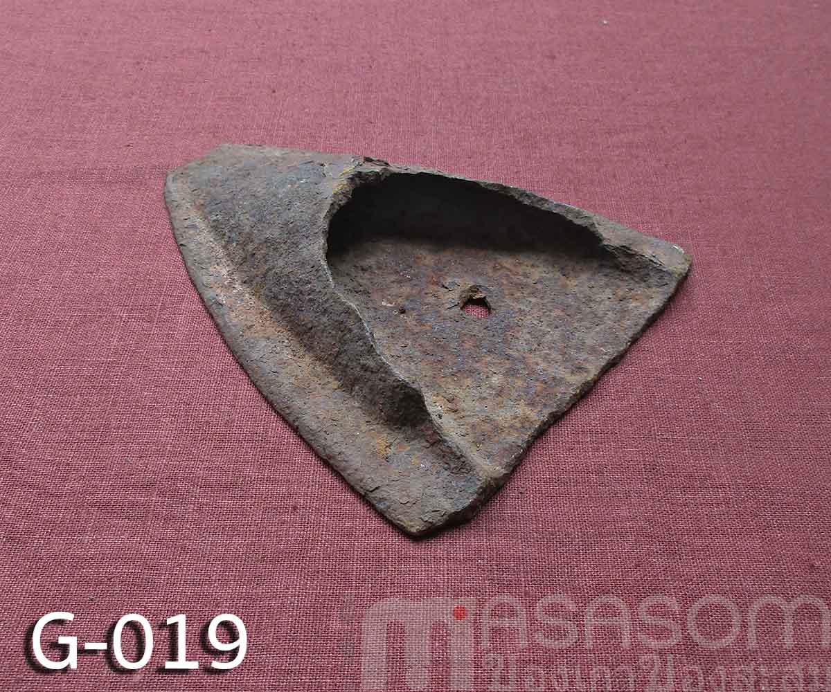 ผานไถโบราณอายุนับร้อยปี