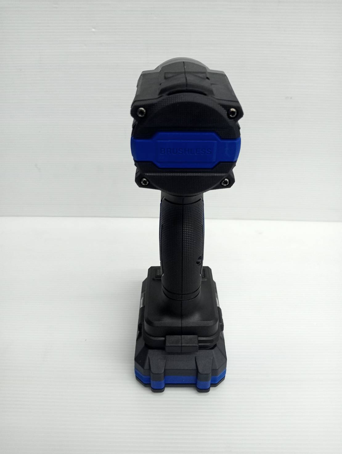 TEXUS BULL ไขควงแระแทกไร้สาย 20V พร้อมแบตเตอรี่ 2.0Ah อุปกรณ์19ชิ้น TX-9519