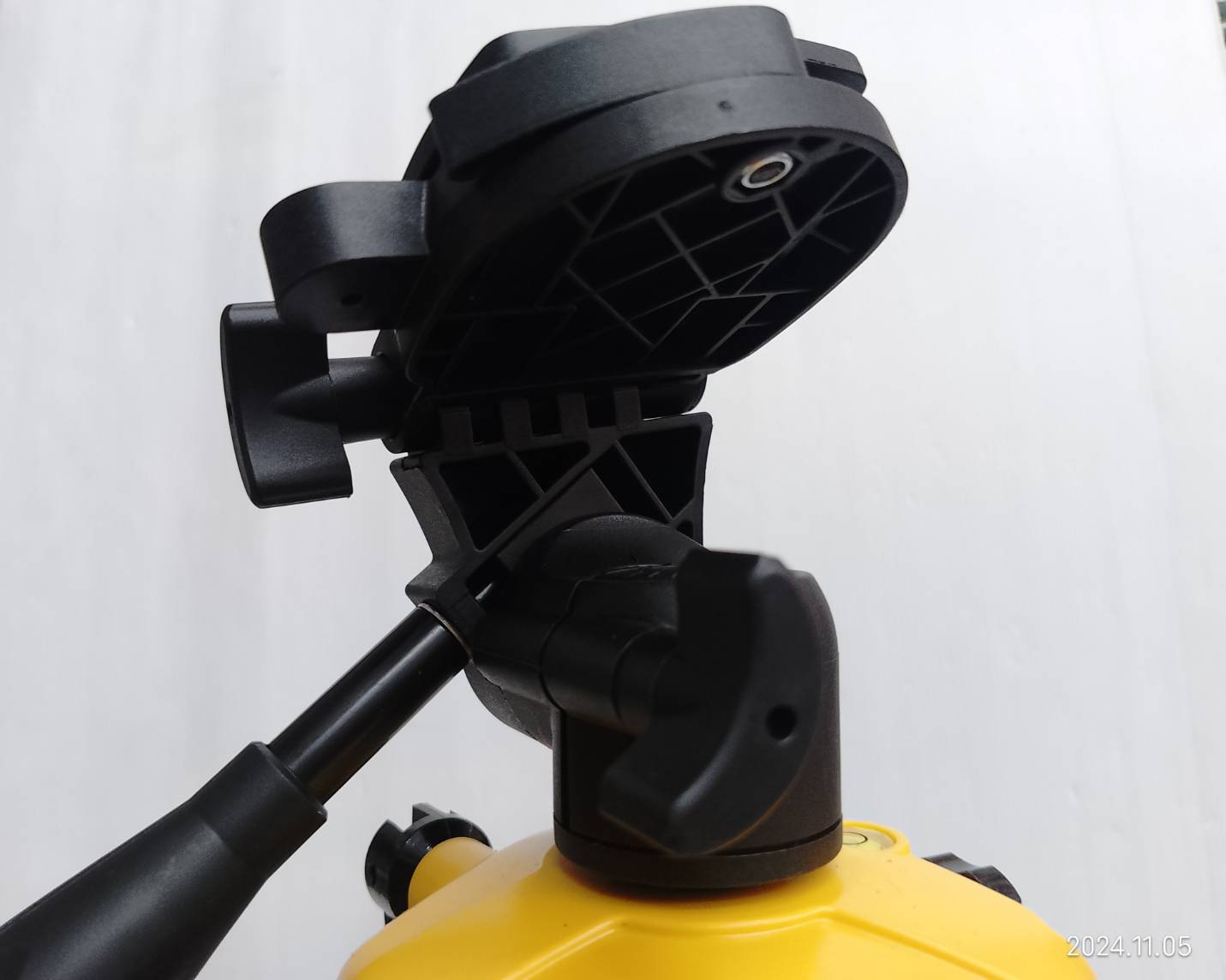 ขาตั้งกล้อง DW0881T DEWALT