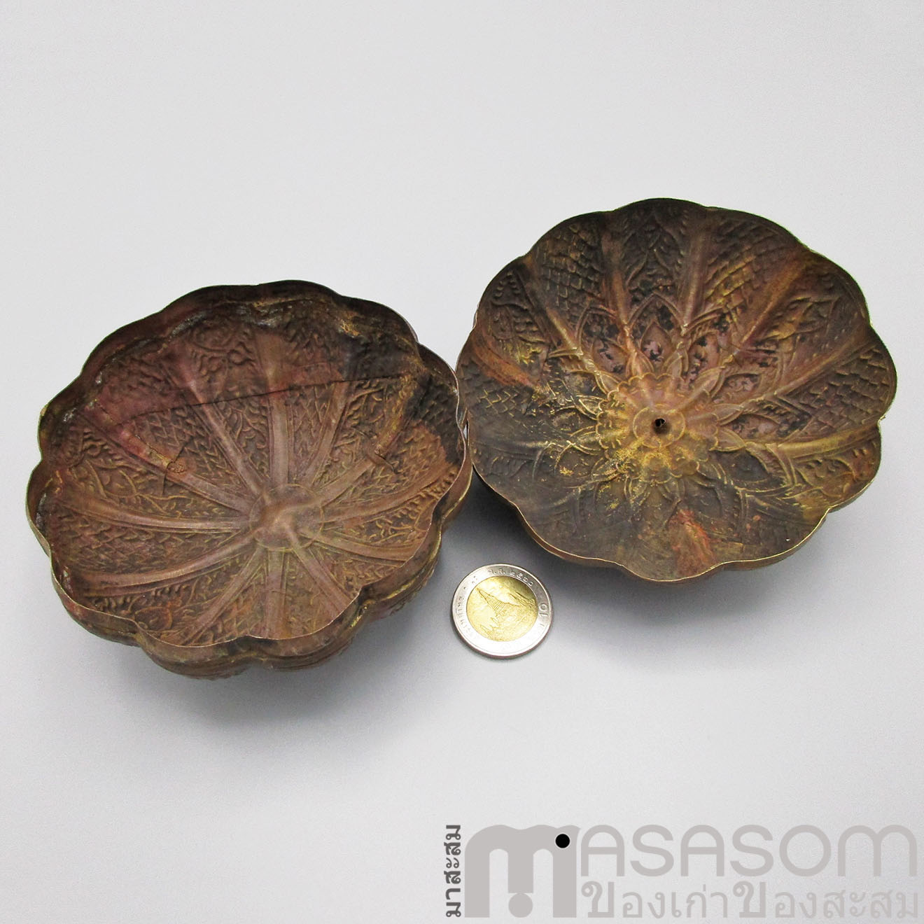 ตลับทองแดงรูปฟักทอง