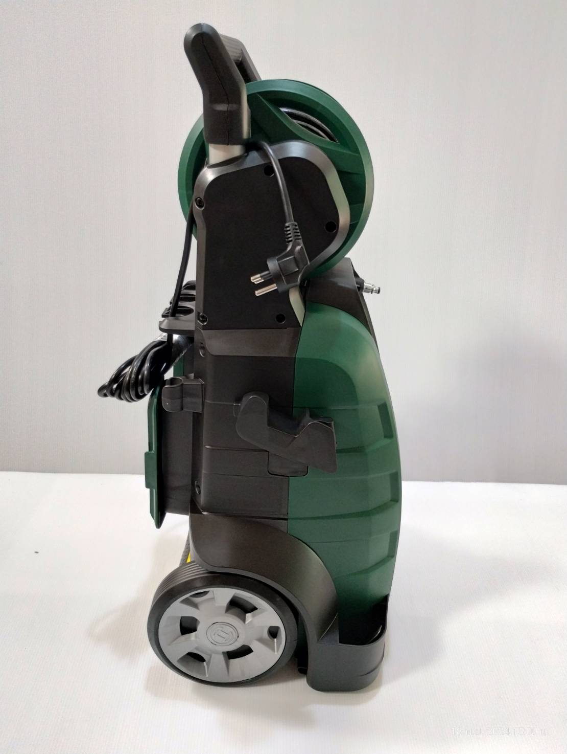 เครื่องฉีดน้ำแรงดันสูง ADVANCEDAQUATAK 140 BOSCH
