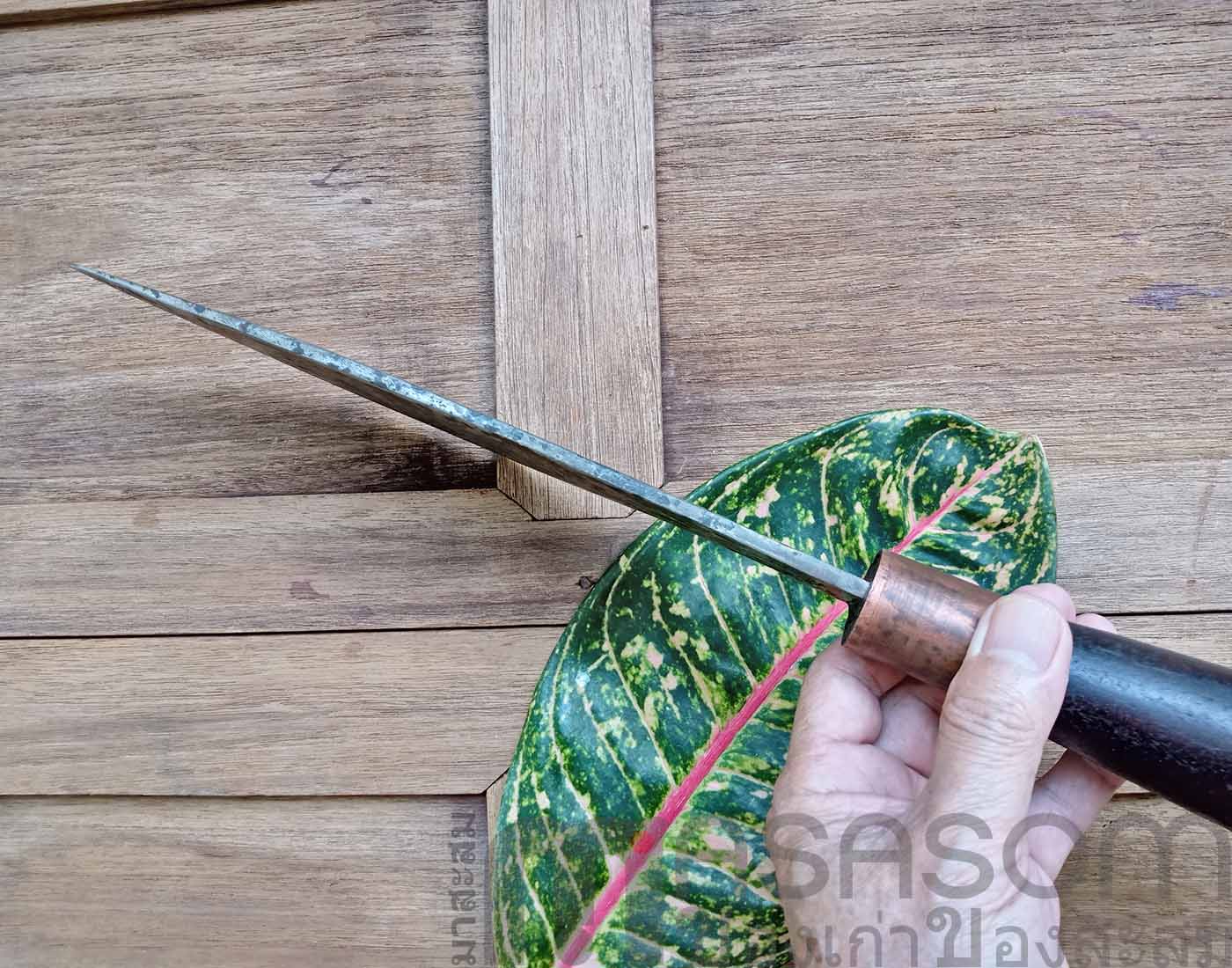 มีดเหน็บแบบมีดหมอ