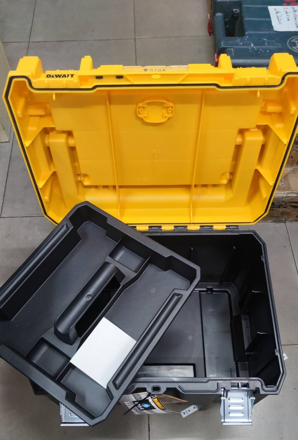 กล่องใส่เครื่องมือ+ถาด DWST83343-1 DEWALT T-STAK (B-1)