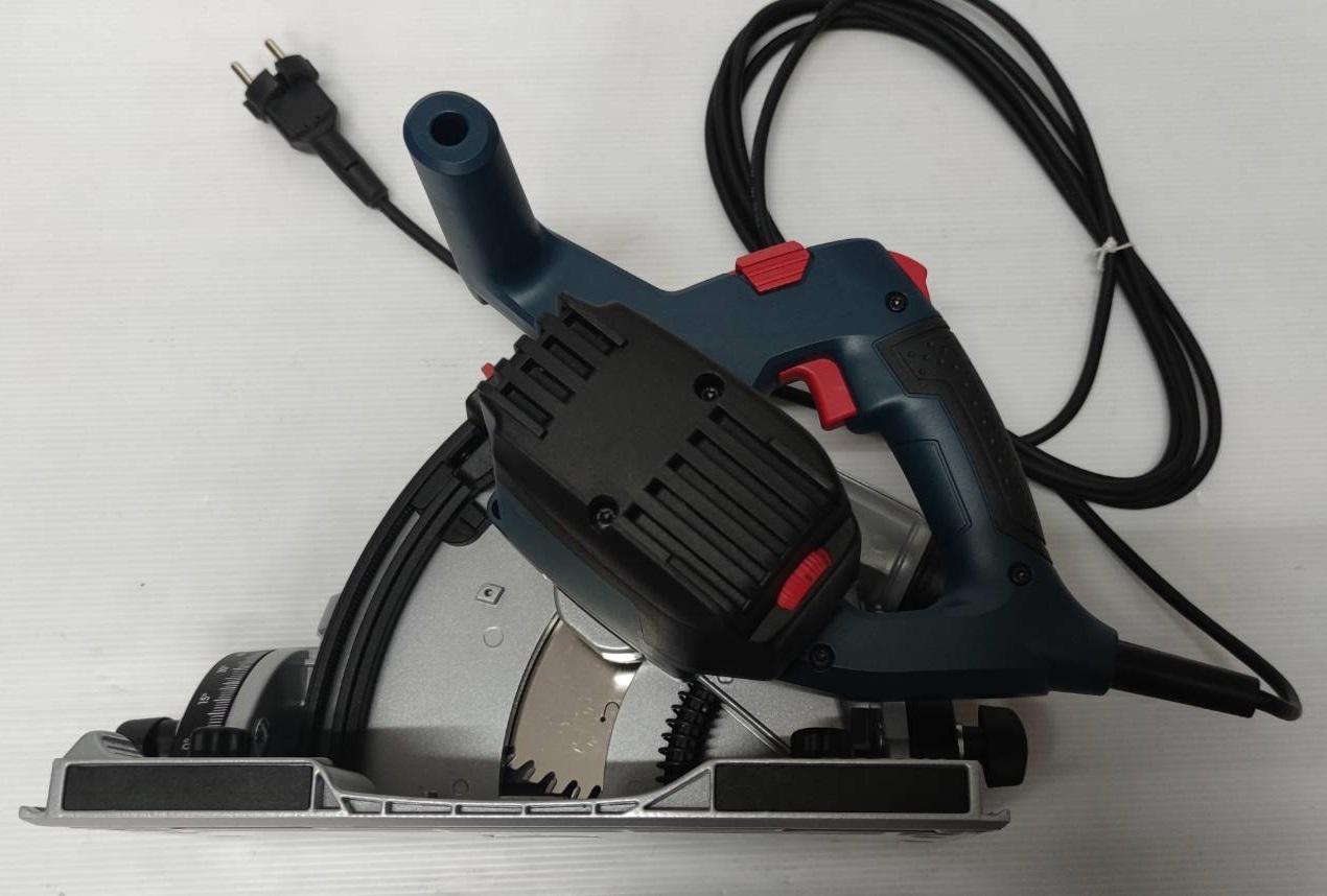 เลื่อยวงเดือน GKT55GCE BOSCH (ไม่รวมราง)