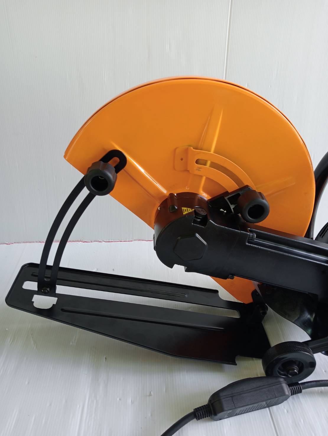 INGCO เครื่องตัดคอนกรีต14" 2800W PC3558