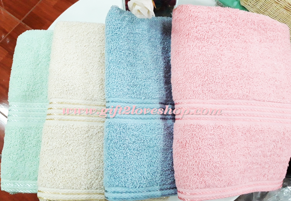 ผ้าขนหนูคละสี ขนาด 24*48 นิ้ว แพคกล่องทอง(ตามรูป)