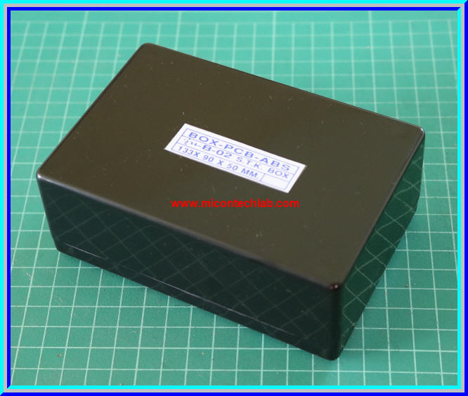 1x กล่องพลาสติกสีดำ B-02 ขนาด 133x90x50 มม.