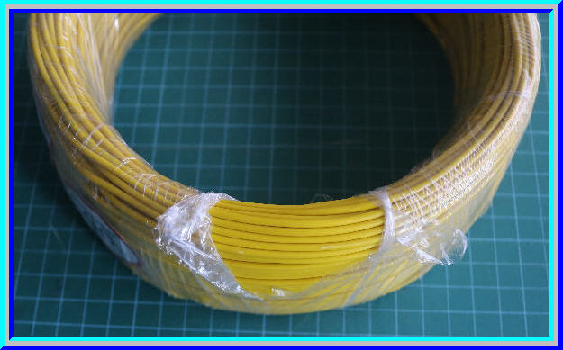 1x สายไฟสีเหลืองแบบอ่อน ขนาด 1x0.5 ตร.มม.(Cable)