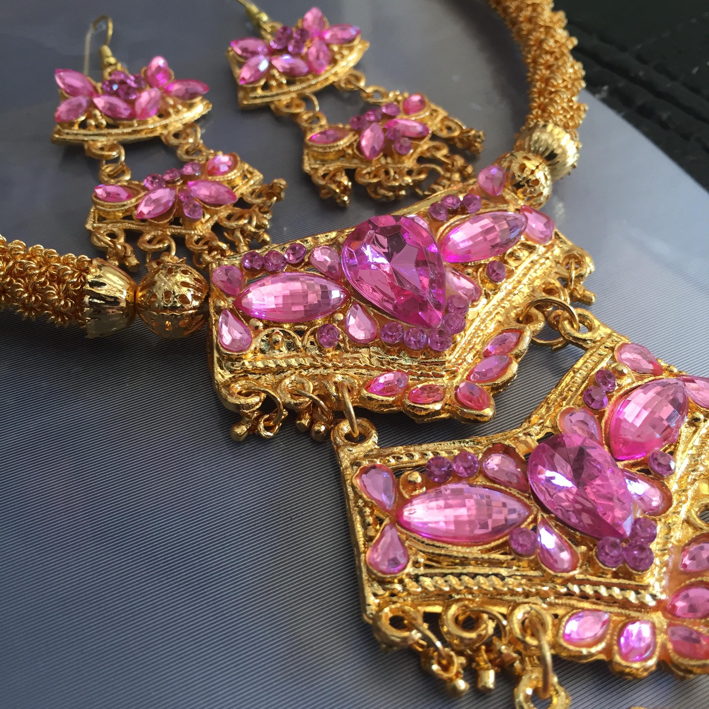 (พร้อมส่ง) เครื่องประดับอินเดีย 014 สีชมพู
