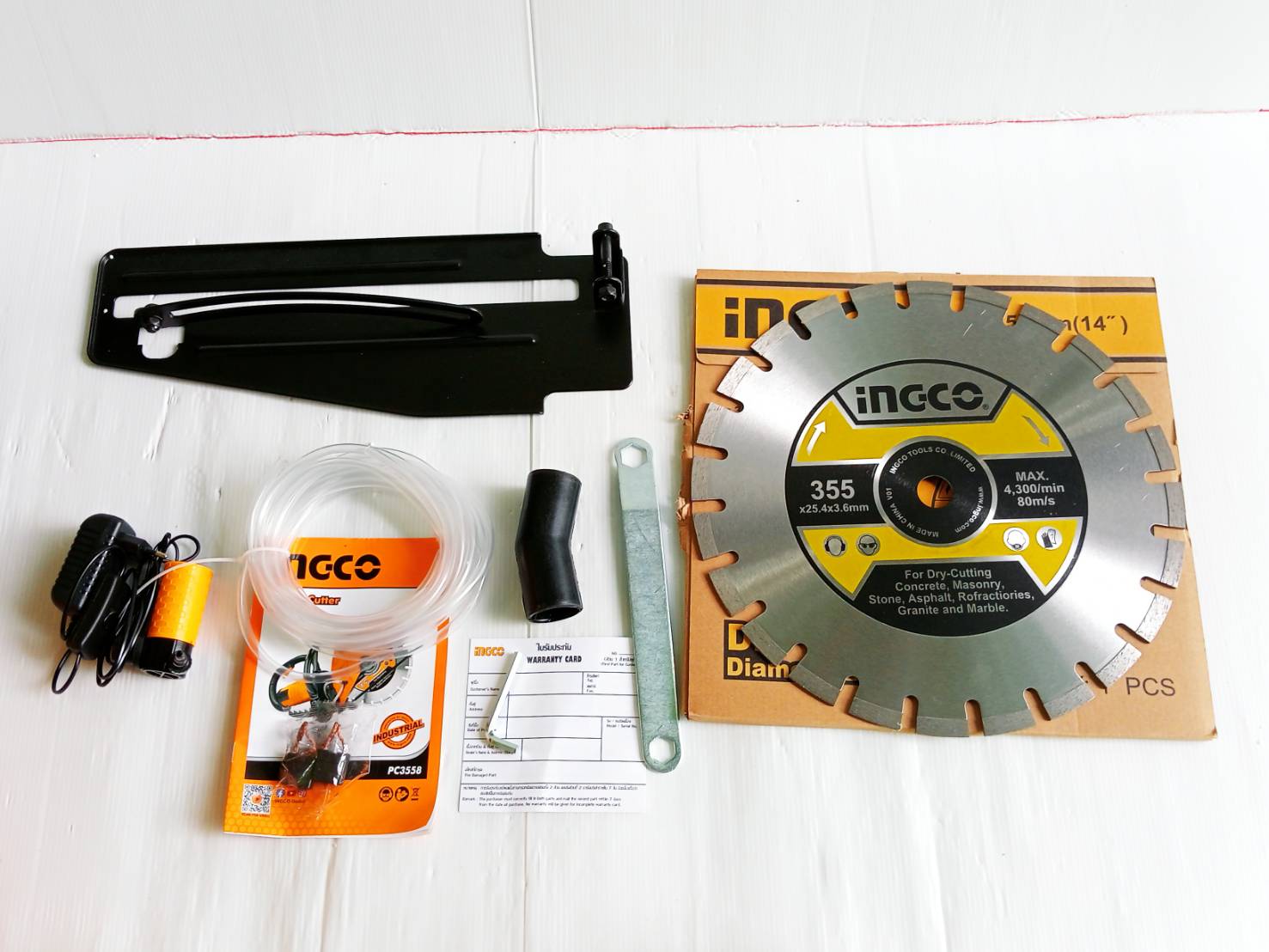 INGCO เครื่องตัดคอนกรีต14" 2800W PC3558