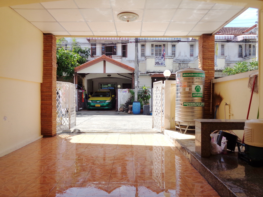 🚩 H1288 ขายทาวน์เฮ้าส์ รีโนเวท พร้อมอยู่ หมู่บ้านเคซี รามอินทรา8 ถนนไทยรามัญ คลองสามวา ใกล้ตลาดมารวย