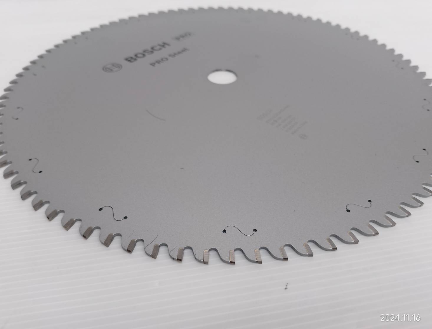 ใบเลื่อยวงเดือนตัดเหล็ก Pro Steel 14"x90T BOSCH 2608844871