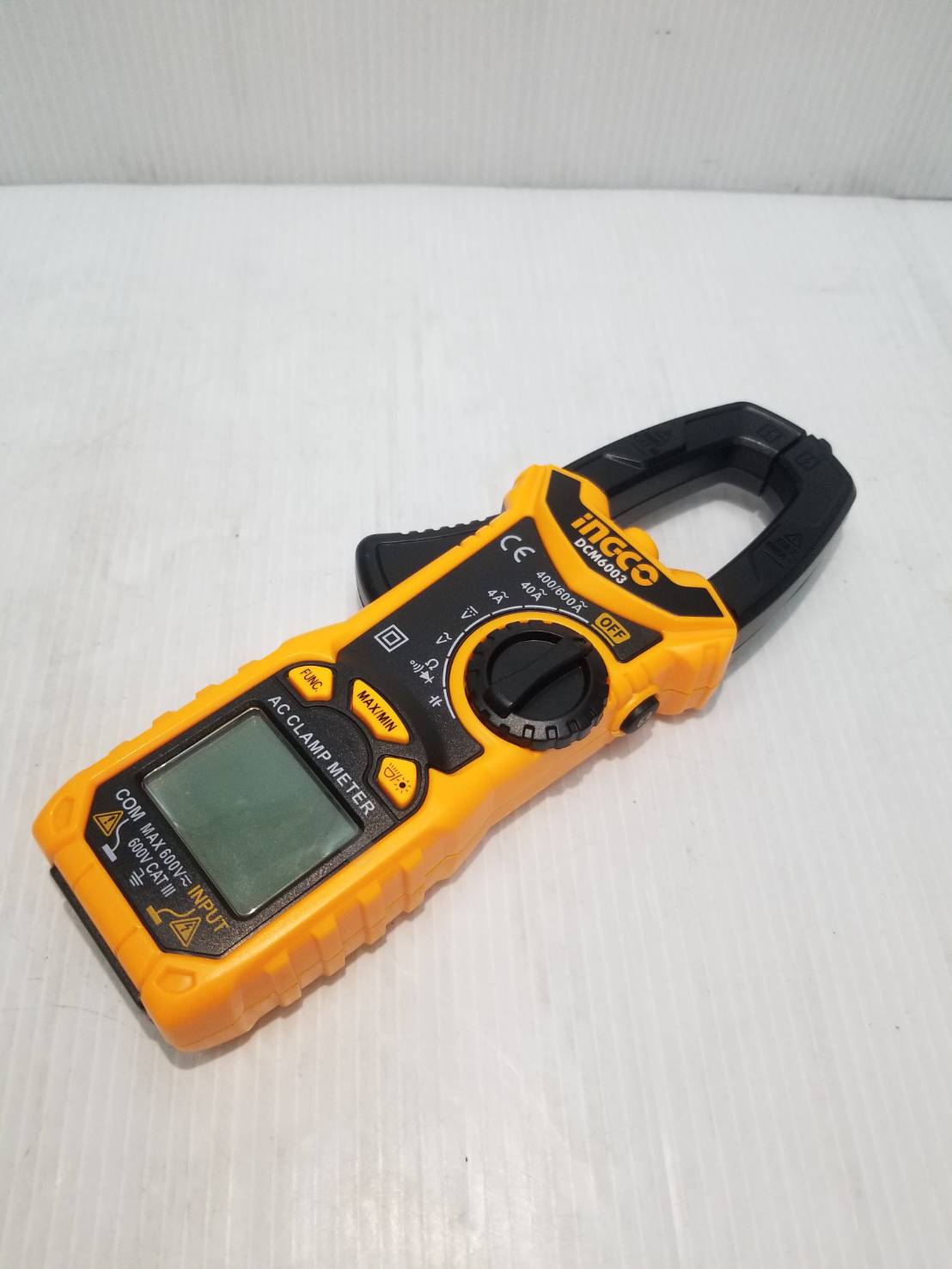 แคลมป์มิเตอร์ดิจิตอล รุ่น DCM6003 INGCO