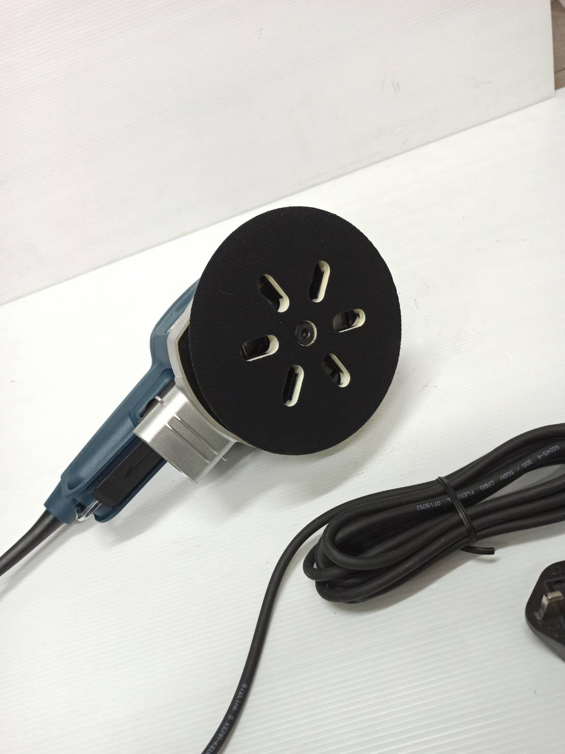 ขัดกระดาษกลม6" GEX150AC PROFESSIONAL BOSCH