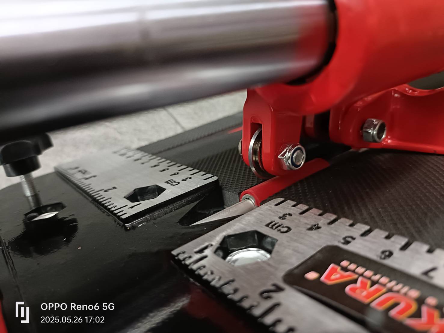 แท่นตัดกระเบื้อง24" D-OK-TC24P OKURA มีเลเซอร์