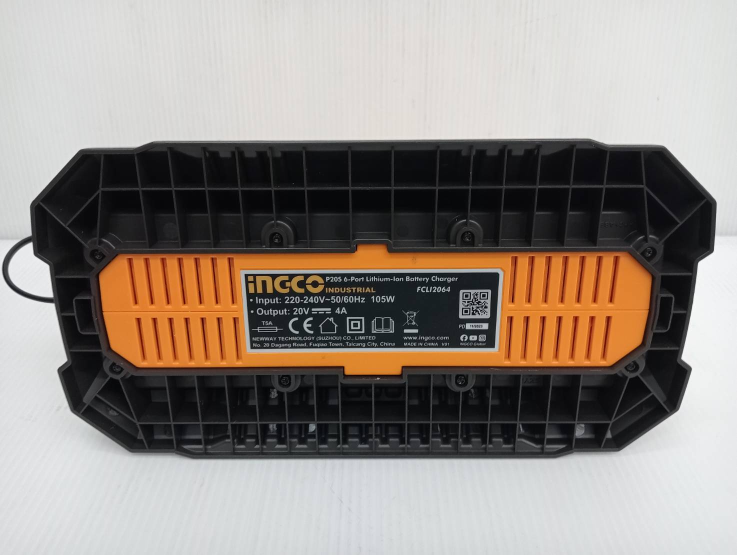 แท่นชาร์จ6ช่อง FCLI2064 INGCO