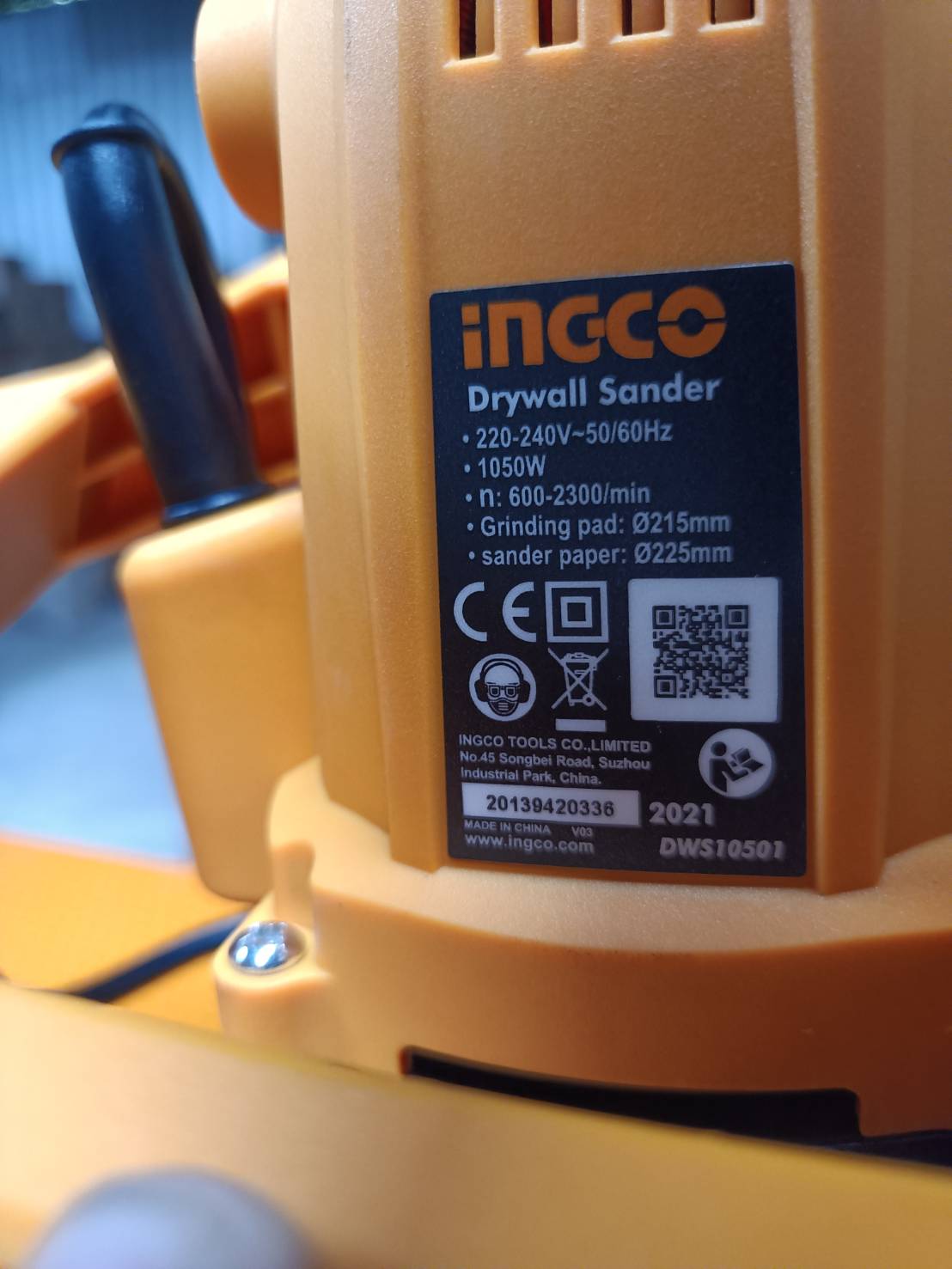 เครื่องขัดผนัง9" DWS10501 INGCO