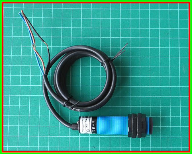 1x E3F-DS10C4 NPN อินฟาเรด โฟโต้เซ็นเซอร์ สำหรับตรวจจับวัตถุ