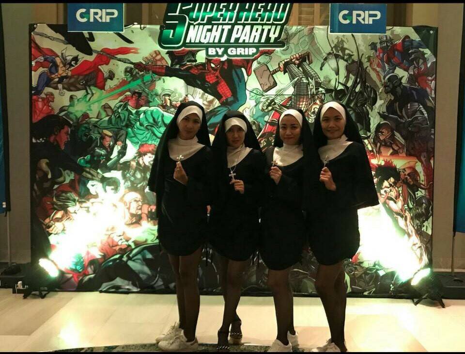 ชุดแม่ชี ชุดซิสเตอร์ แบบสั้น