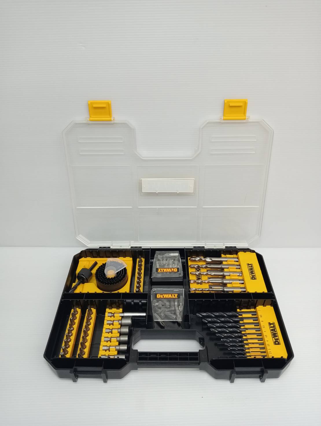 DEWALT รุ่น DT71583-QZ ชุดดอกสว่านและดอกไขควง 102 ชิ้น